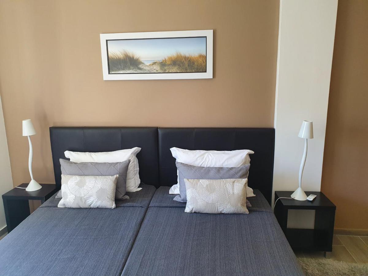 Apartamento De Quarteira Exteriör bild